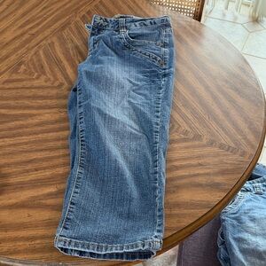 Younique Women's Blue Denim Capris